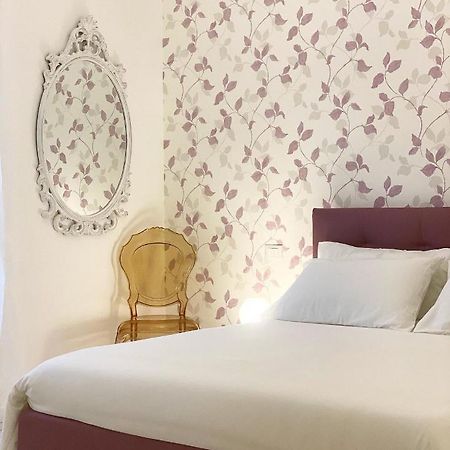 Tre Santi Bed & Breakfast Lecce Dış mekan fotoğraf