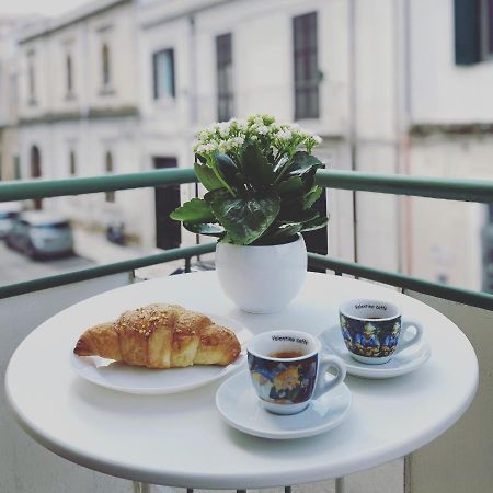 Tre Santi Bed & Breakfast Lecce Dış mekan fotoğraf